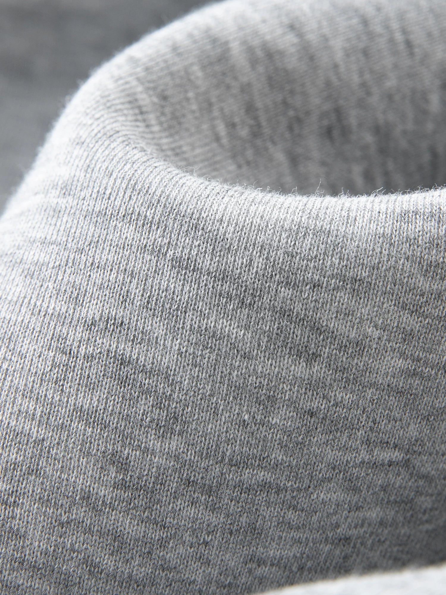 Loose-Fitting Drop-Shoulder Hooded Sweatshirt