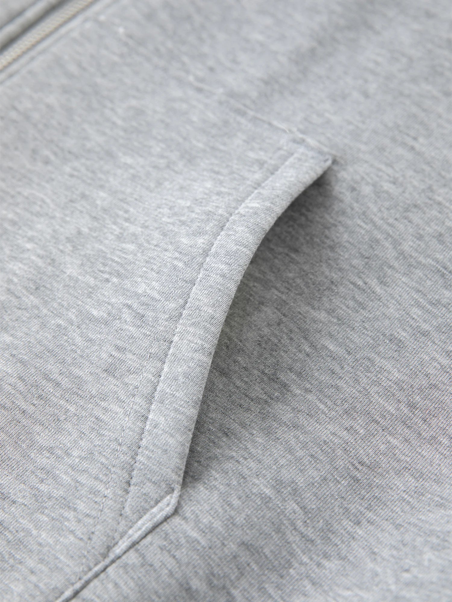 Loose-Fitting Drop-Shoulder Hooded Sweatshirt